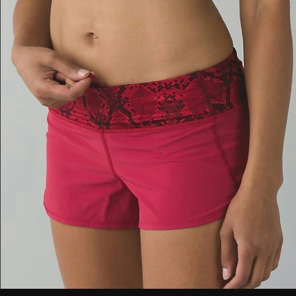 lululemon athletica Pants - Lululemon Speed Short
